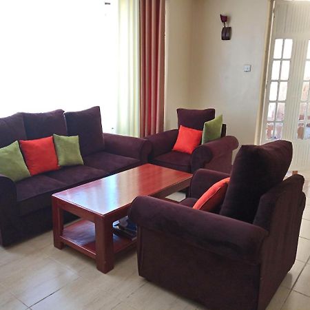 Terminal Homestay Mlolongo Extérieur photo